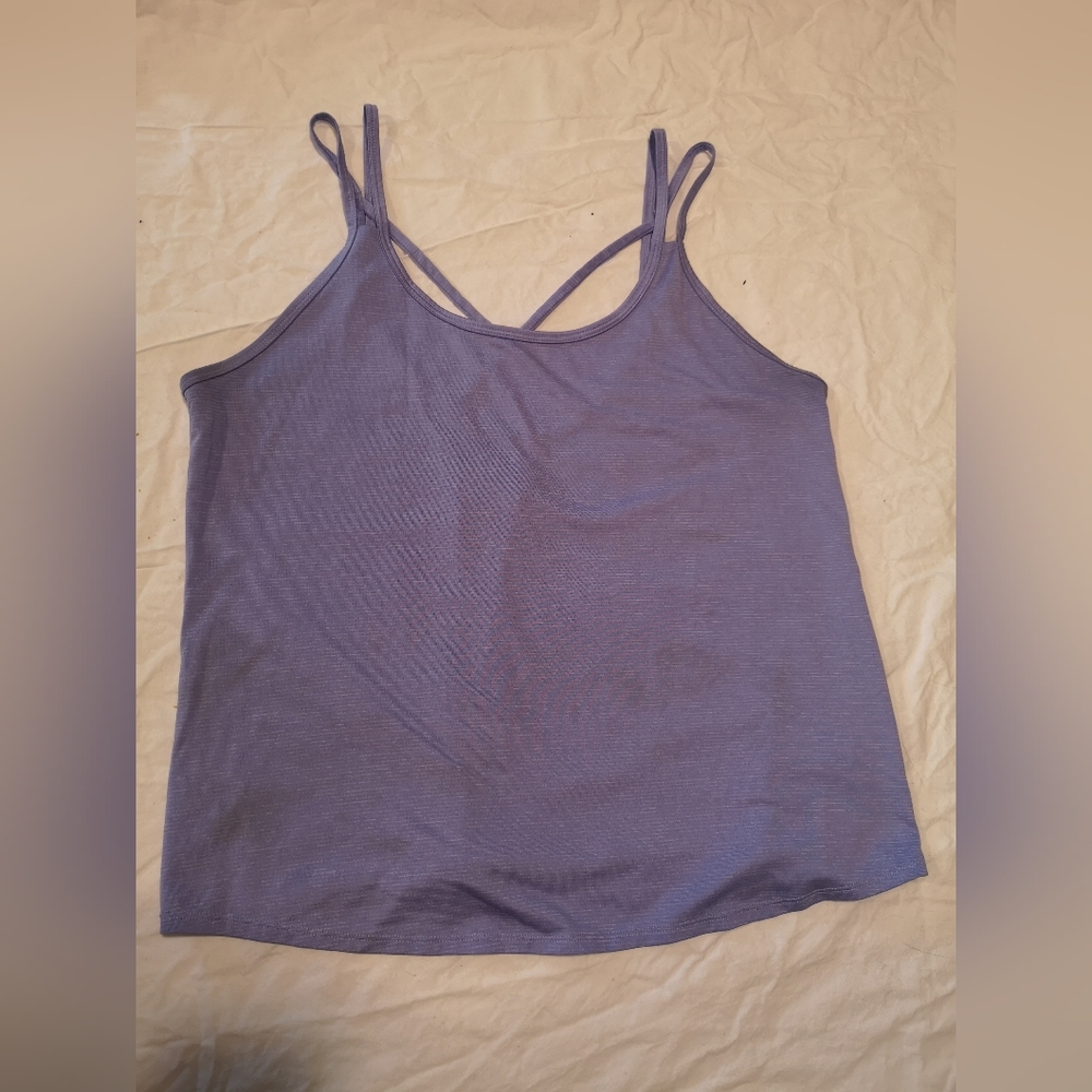 Old Navy Active wear top size XL